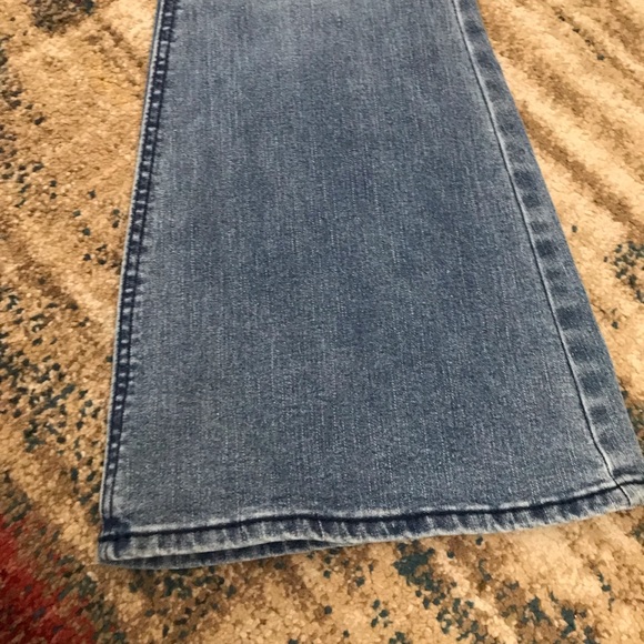 High rise pull-on flare jeans - Picture 4 of 13